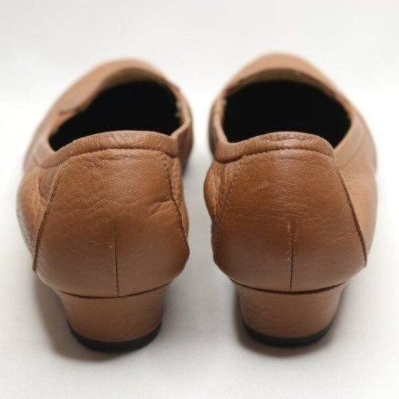 Ros Hommerson Women's Size 9.5 Tan Leather Slip On Almond Toe Wedge Loafers - Picture 4 of 10